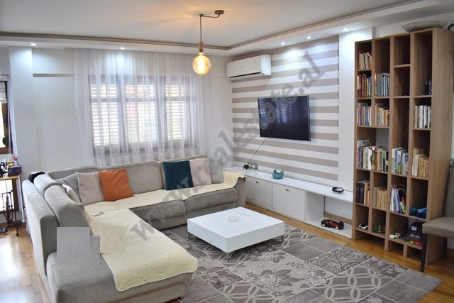 Apartament 2+1 ne shitje ne Kompleksin Malajzian prane Terminalit te Autobusave Jug-Veri&nbsp;ne Tir